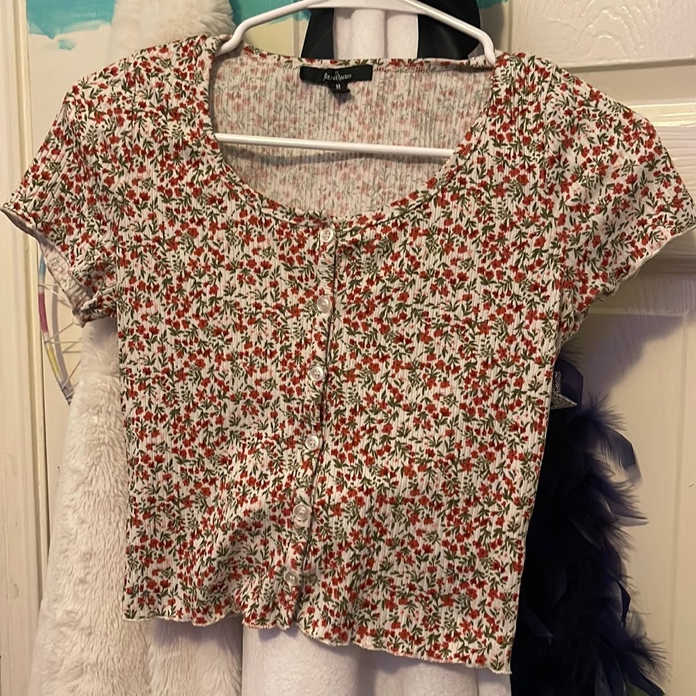 Floral low cut crop top